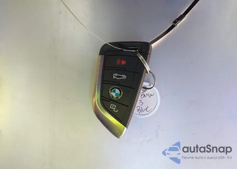 2021 BMW X3 xDrive30I z USA, uszkodzony, nr VIN 5UXTY5C08M9E04858